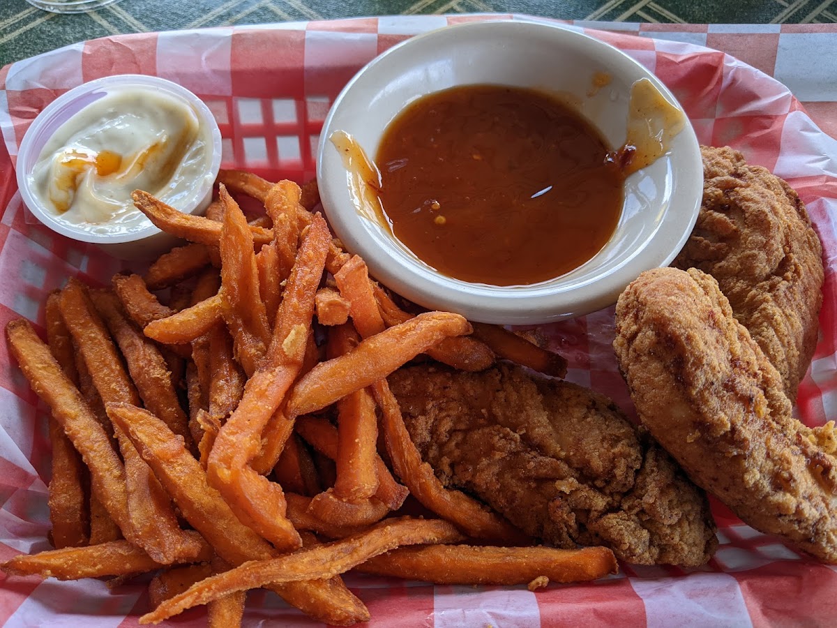 Pop's Dockside Grill-7